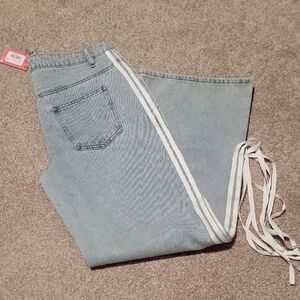 Edikted Light Blue Jeans with White Stripe